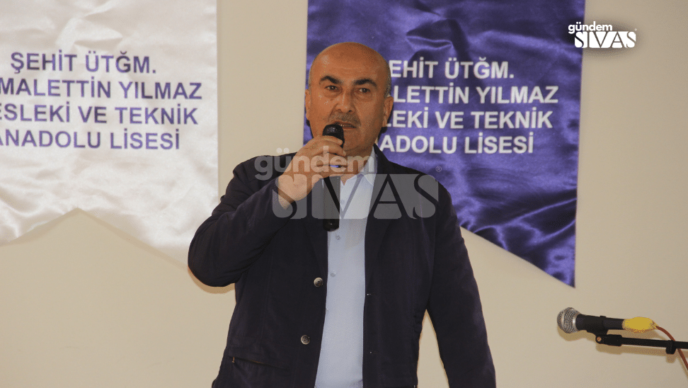 Akademisyenler Öğrencilerle Bir Araya Geldi