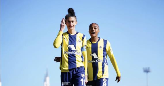 Türk Futbol Tarihine Geçti - Birlik Haber Ajansı