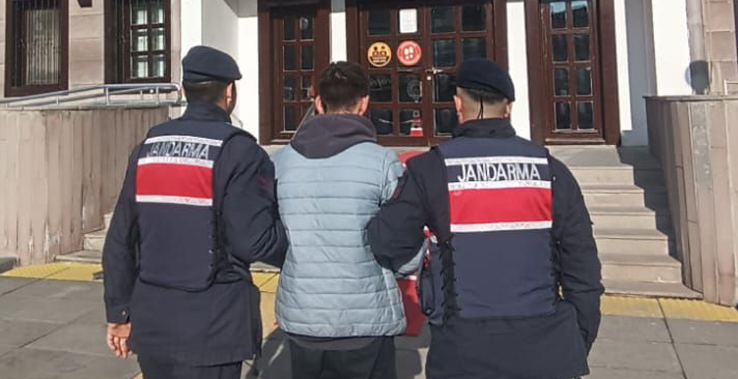 Beypazarı'nda hırsızlıktan aranan zanlı jandarma tarafından yakalandı - Birlik Haber Ajansı