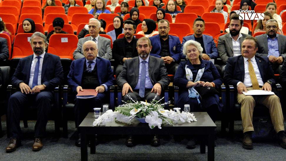Sivas, Hz. Mevlânâ Paneline Ev Sahipliği Yaptı