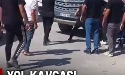 Hatay'da Trafik Kavgası: Sürücü Beton Mikserini Yumrukladı