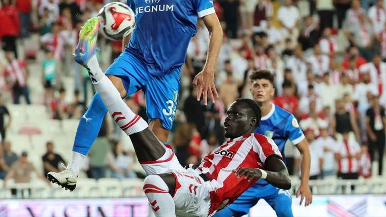 Sivasspor, Bodrum FK ile Beraberlik Eşleşti: Taraftarlar Maçı İzledi
