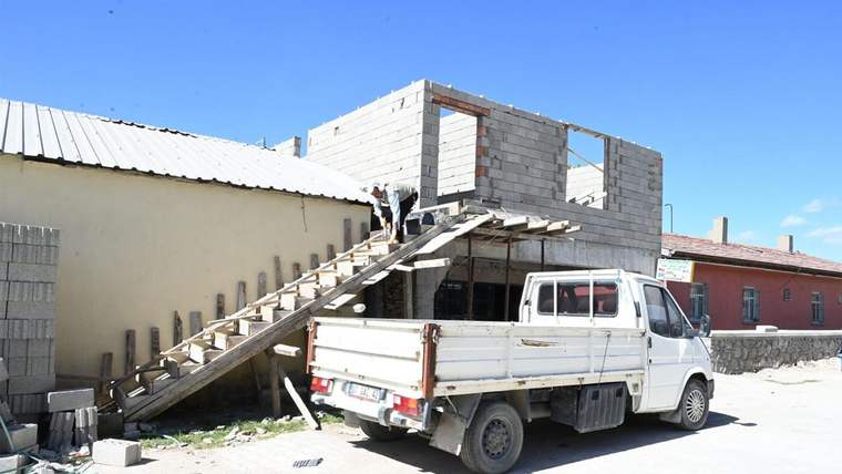Başkan Başdeğirmen’in desteğiyle Senirce köyüne Kur’an Kursu inşa ediliyor - Birlik Haber Ajansı
