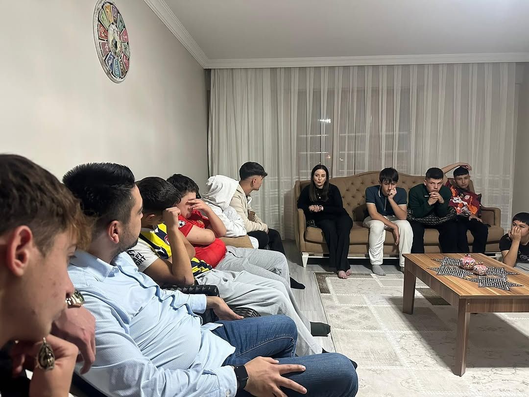 Melda Geneş, Sivas Çocuk Evleri Sitesi'nde Rol Model Etkinliğinde Gençlerle Buluştu