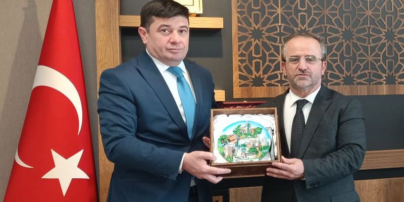 Azerbaycan Kars Başkonsolosu Aliyev'den İl Müftüsü Yıldız’a ziyaret - Birlik Haber Ajansı