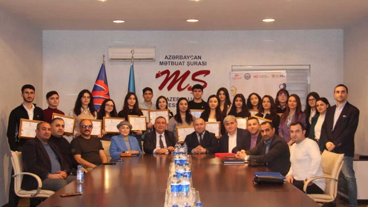 Azerbaycan’da Fotoğraf Gazeteciliği Eğitim Programı tamamlandı - Birlik Haber Ajansı