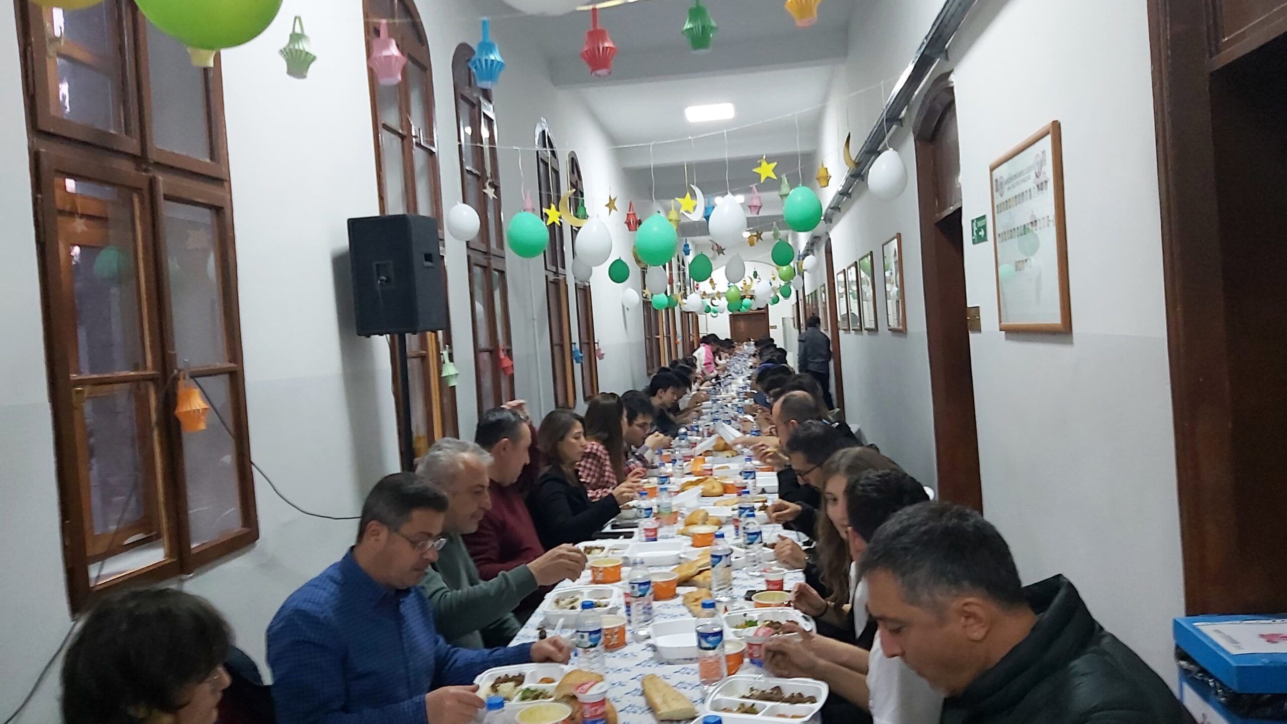 Tarihi Taş Mektepte Unutulmaz İftar Buluşması!