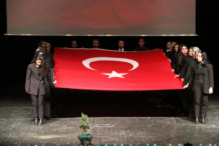 Sivas'ta 24 Kasım Öğretmenler Günü Coşkusu: Genç Öğretmenler Yemin Etti!