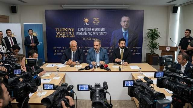 Mustafa Şen Yeni Anayasa İçin 1 Ekim’i İşaret Etti