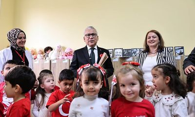 Sivas Valisi Yılmaz Şimşek, Saygın Kreş ve Gündüz Bakımevi'ni Ziyaret Etti