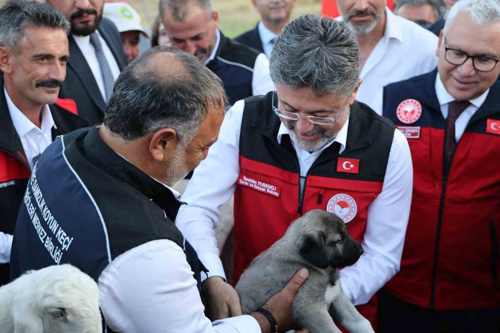 “Birinci sırayı zorlamaya devam ediyoruz” dedi, hedefi anlattı
