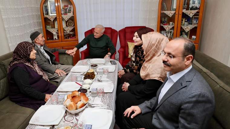 Hayatın sevinç ve hüznü ile süren 62 yıllık mutluluk - Birlik Haber Ajansı