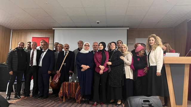 Sivas'ın "Yaşayan Miras"ı: Şiir ve Âşık Atışması Programı