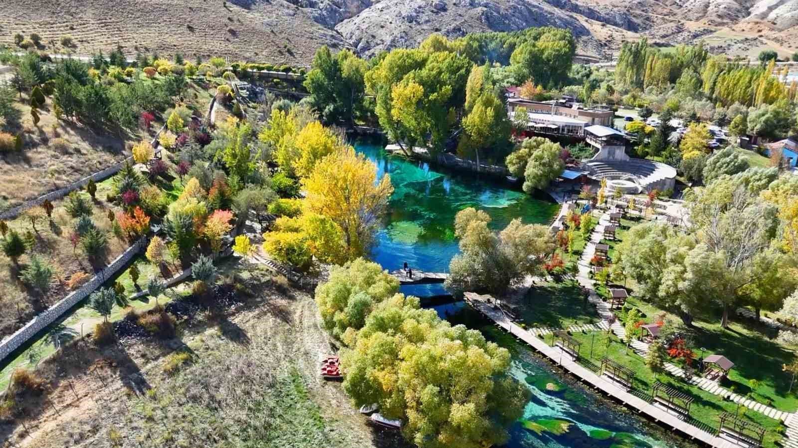 Anadolu’nun nazar boncuğunda sonbahar güzelliği