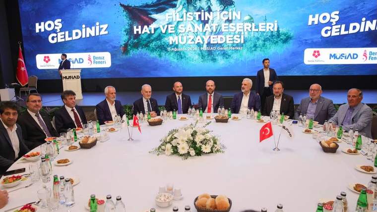 Filistin İçin Tarihi Dayanışma!