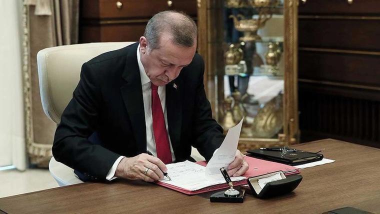 Cumhurbaşkanı Erdoğan 14 üniversiteye yeni rektör ataması yaptı