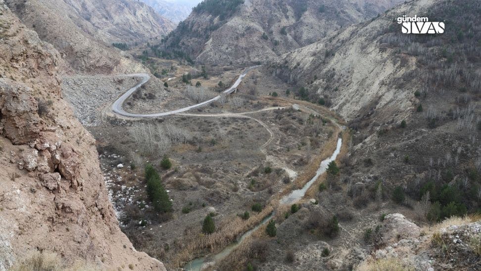 Sivas'ın Sırlı Cenneti: Acıdere Kanyonu