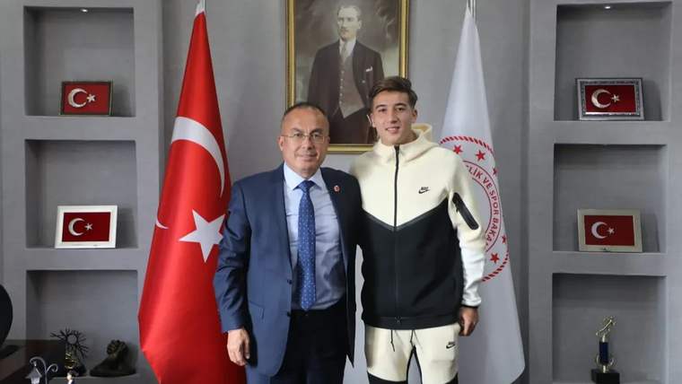 Sivasspor'dan İl Müdürüne Ziyaret