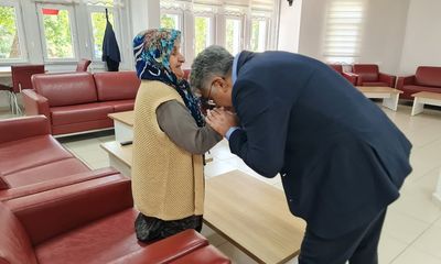 Sivas'ta Huzurevi Ziyareti: Yaşlıların Yaşam Kalitesini Artırma Çalışmaları Değerlendirildi