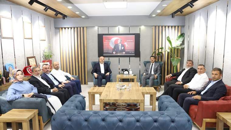 Sivas Milli Eğitim Müdürlüğü'ne Eğitim Bir Sen Ziyareti