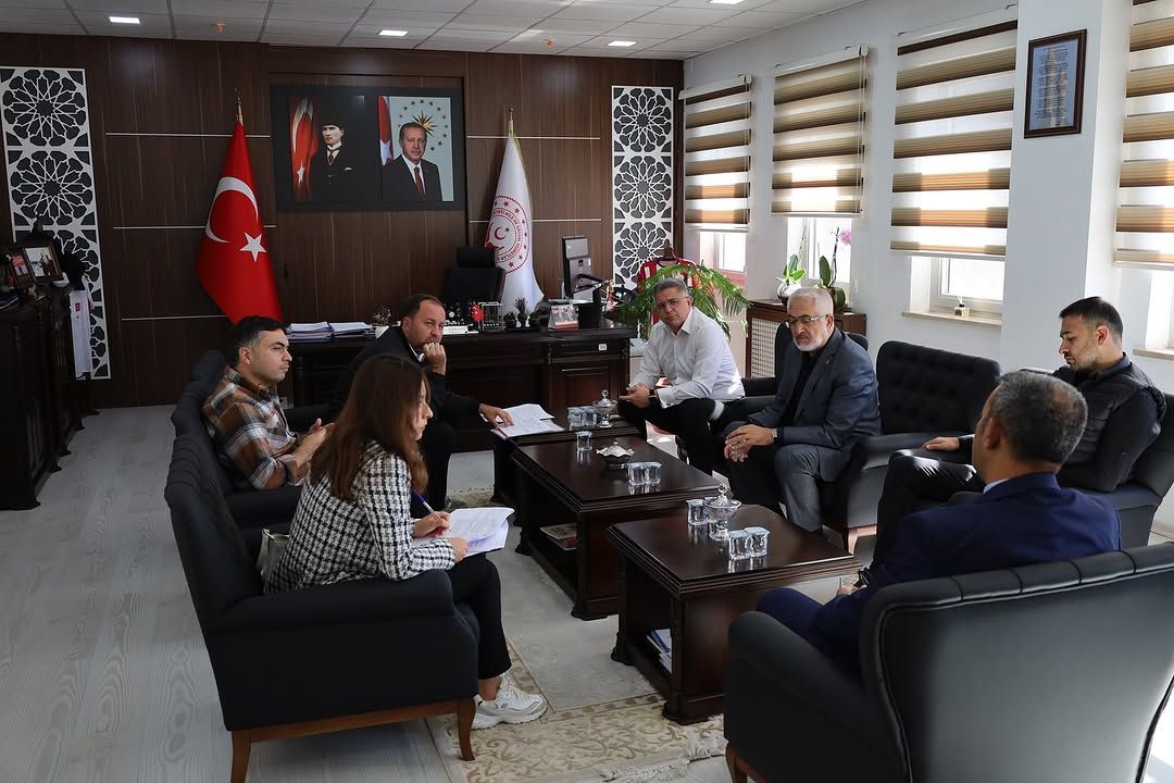 Sivas'ta Engelli ve Yaşlı Hizmetleri Değerlendirme Toplantısı Yapıldı