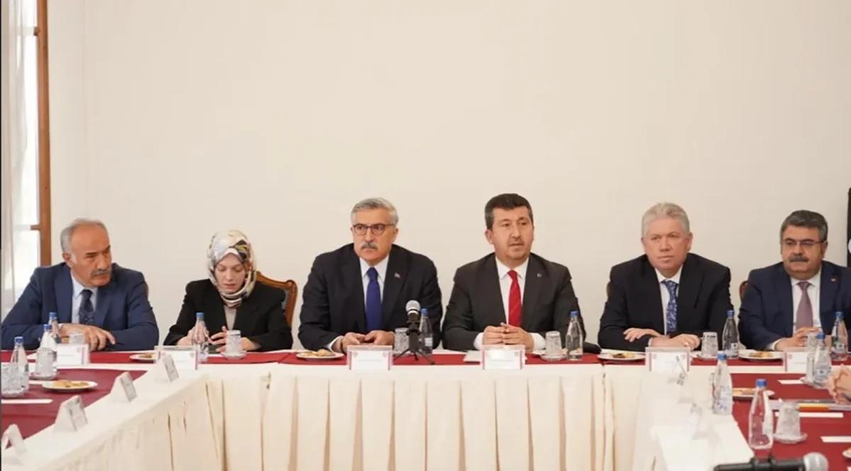 Dijital Şiddet: ASBÜ’de Medya İçeriklerinin Toplumsal Etkileri Tartışılıyor