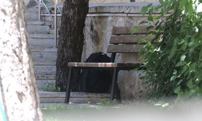 Sivas’ta Cami Bahçesinde Şüpheli Çanta Alarmı: Patlatılan Çantadan Kıyafet Çıktı