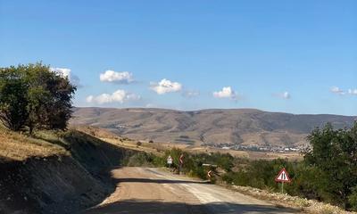 Sivas Gölova'da 2025 Yatırım Programı Kapsamında Yol Yapım Çalışmaları Sürüyor