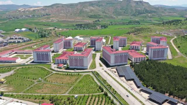 10 Bin Kişilik Dev Öğrenci Yurdunda Enerji Dönüşümü: Elektriğin Yüzde 40’ı Karşılanacak