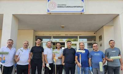 Sivas Durdulu’da Eğitime Taze Dokunuş: Derslikler Renklendi, Okul Zile Hazır!