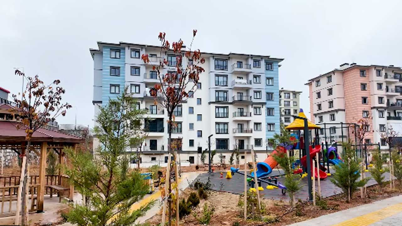 Bakan Kurum: Malatya'da 2 bin 175 deprem konutu tamamlandı - Birlik Haber Ajansı