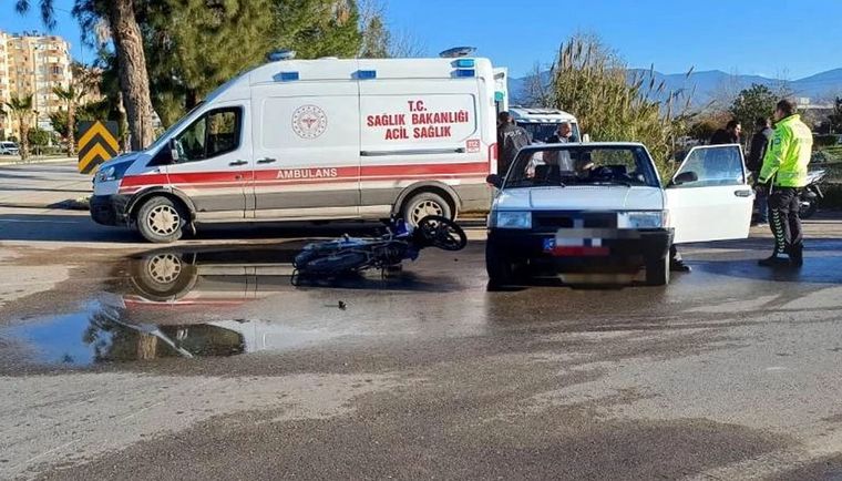 Antalya Kumluca'da trafik kazası: 1 yaralı - Birlik Haber Ajansı