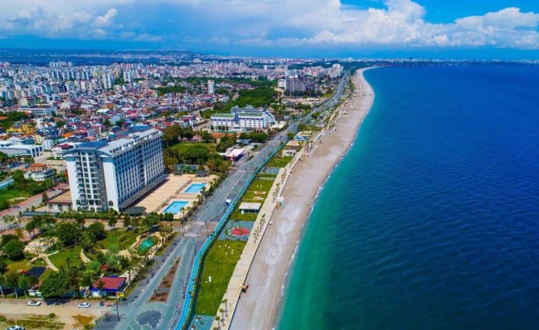 Turizmin başkenti Antalya'da ithalat ihracatı geçti: Antalya, almaktan çok sattı - Birlik Haber Ajansı