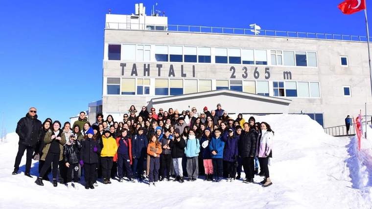Başkan Topaloğlu, sanatçılara teşekkür etkinliği düzenledi - Birlik Haber Ajansı