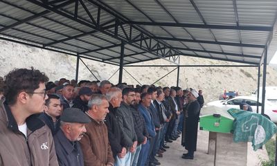 Erence Köyü'nde Üzücü Olay: Traktör Altında Kalan Çift Son Yolculuğuna Uğurlandı