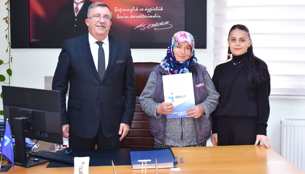 Burdur İşkur'dan aldığı 240 bin hibe ile hayvancılık yapacak