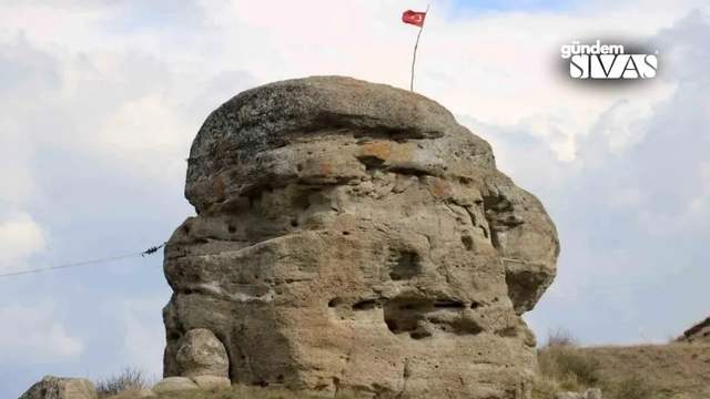 Sivas'ta Mihenk Taşı Definecilerin Hedefinde!