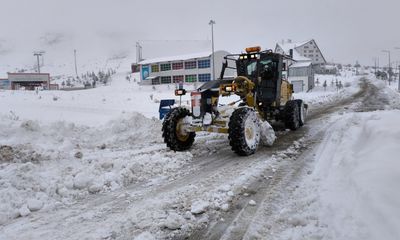 Sivas’ta Kar Esareti: 69 Köy Yolu Ulaşıma Kapandı!