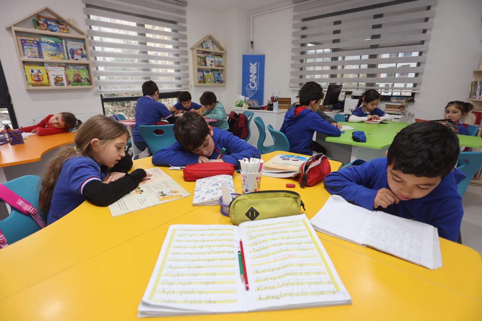 Canik Halk Kütüphanesi'nde 1648 öğrenci kitapla buluştu! - Birlik Haber Ajansı