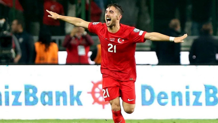 Yunus Akgün’den Galler maçı sonrası anlamlı paylaşım