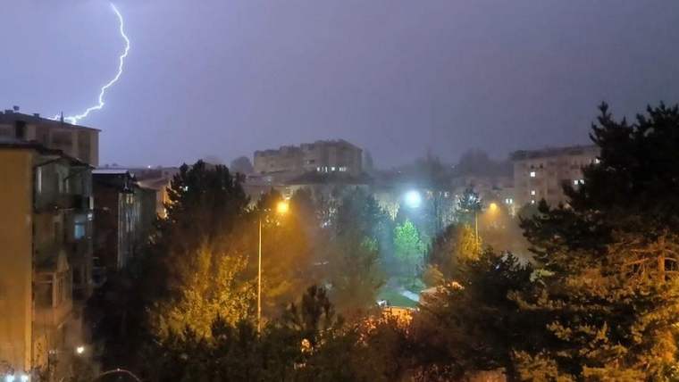 Sivas’ta Hafta Sonu Hava Değişiyor: Cumartesi Sağanak Bekleniyor