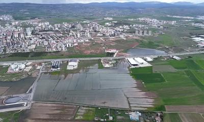 Yağışlar Tarım Arazilerini Göle Çevirdi: Hububat Tarlası Bali’deki Pirinç Tarlalarını Andırdı
