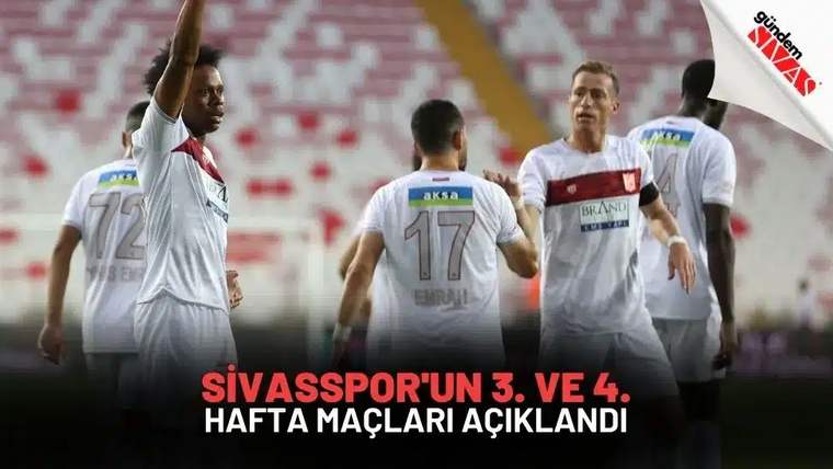 Sivasspor futbol takımının oyuncuları, stadyumda bir araya gelerek kutlama yapıyor.
