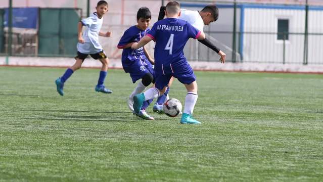 Sivas'ta Yıldızlar Erkek Futbol İl Birinciliği Heyecanı Sonuçlandı