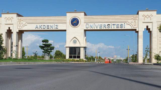 Akdeniz Üniversitesi Personel Alımında İki Aşamalı Başvuru