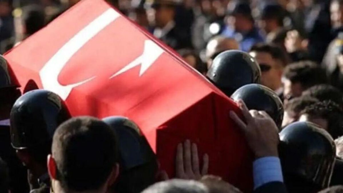 Pençe-Kilit Bölgesinde Silah Kazası: Bir Askerimiz Şehit