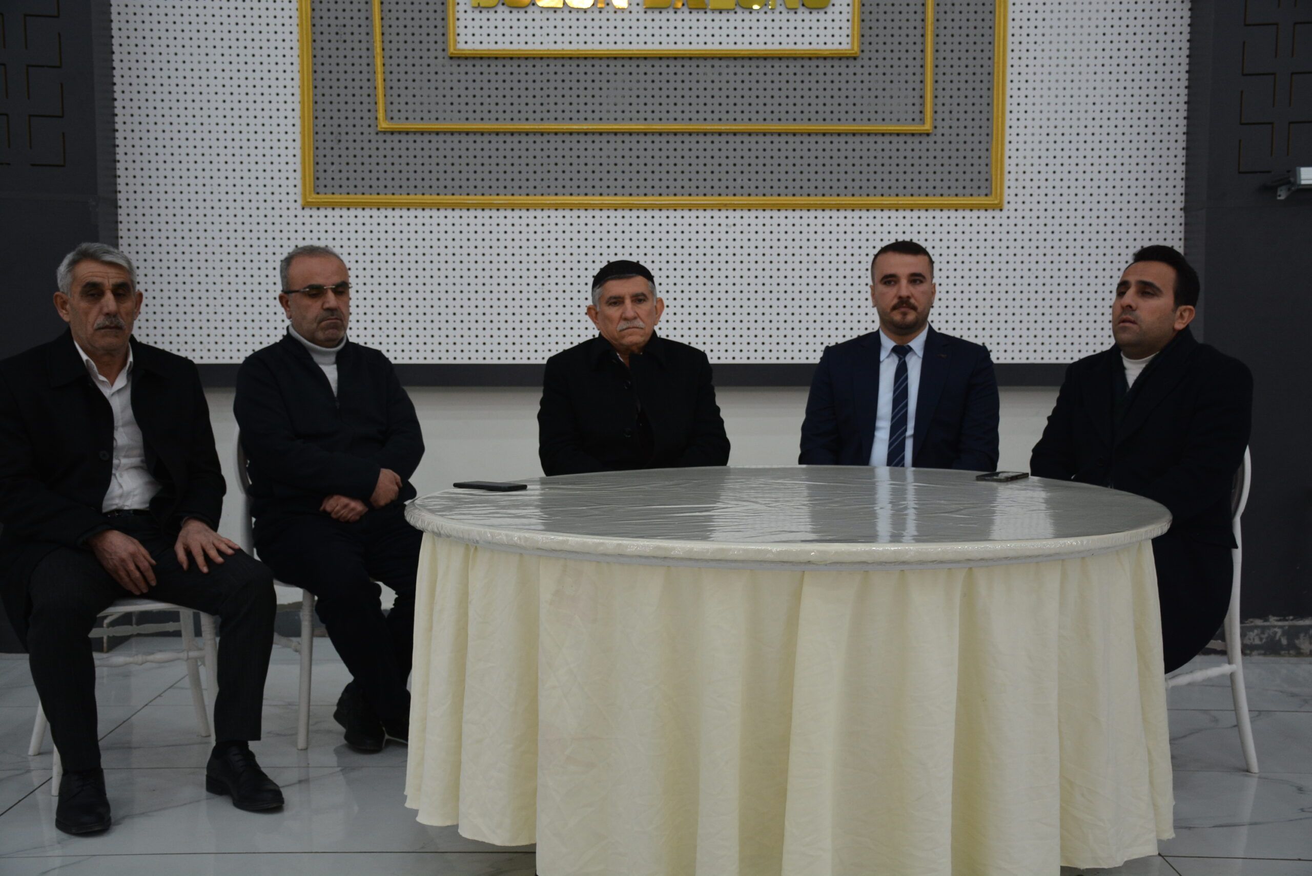 Silopili kuyumcular sahte altın ve dövizlere karşı bilgilendirildi - Birlik Haber Ajansı