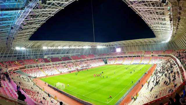 Sivasspor'da Yeni Sezon Kombine Bilet Satışları Başladı