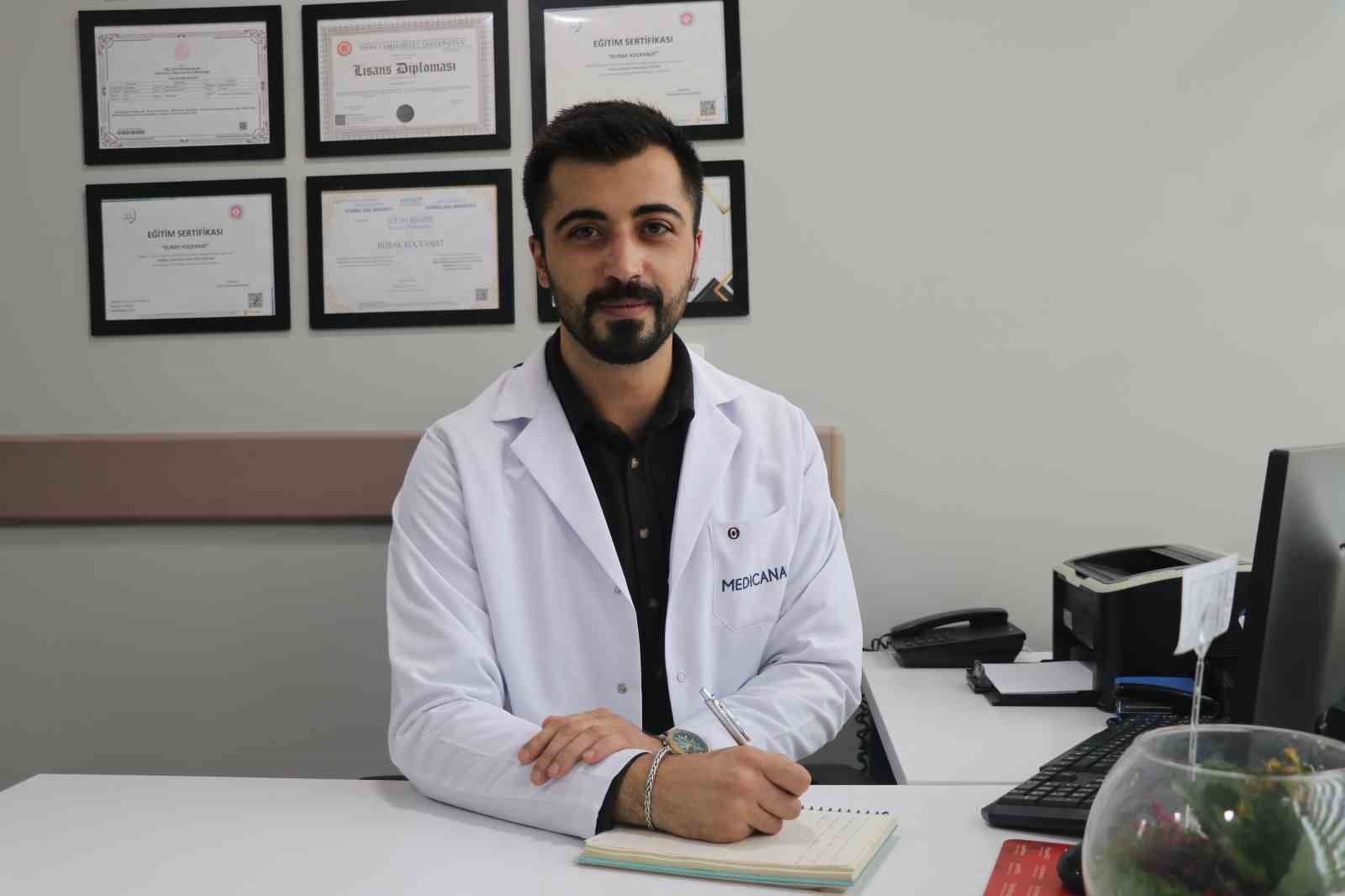 Medicana Sivas Hastanesi'nden yaşlılara sosyal medya uyarısı