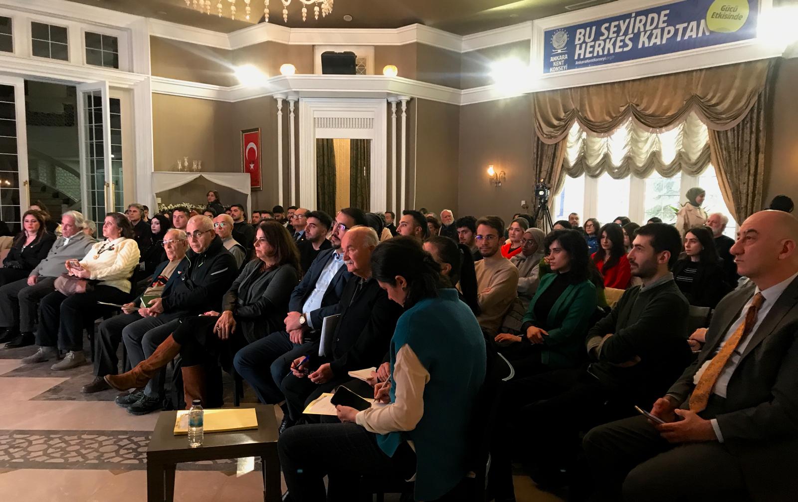 Ankara'da ağaç kesimlerine karşı adım: "Kapımdaki Doğa: Sokak ağaçları" çalıştayı! - Birlik Haber Ajansı